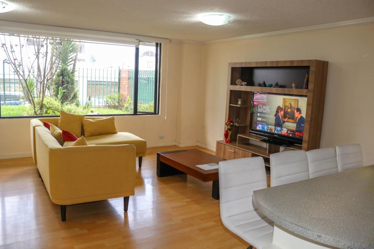 Vanilla Suite - Great Location - Financial Zone Quito Luaran gambar