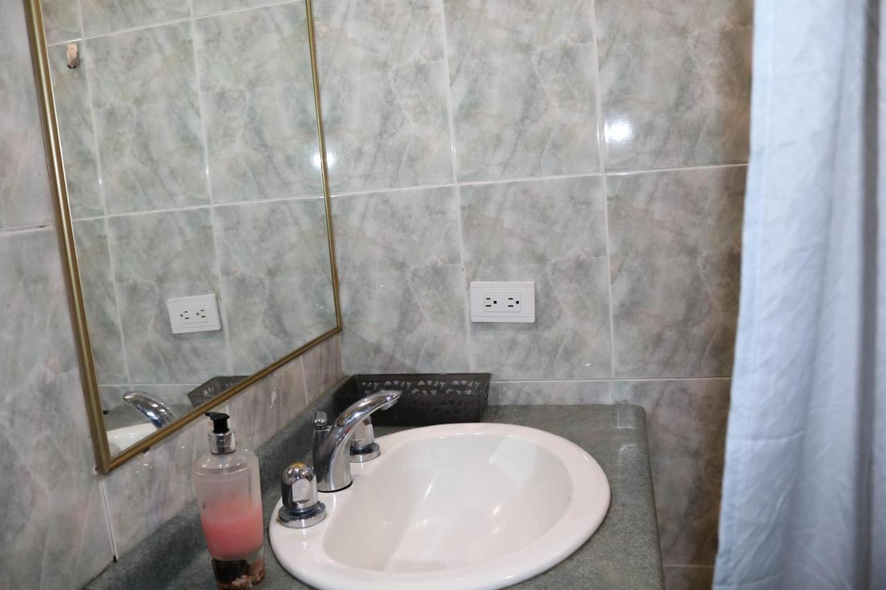 Vanilla Suite - Great Location - Financial Zone Quito Luaran gambar